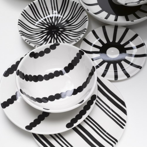 Set 6 piatti dessert Dalmata in stoneware bianco con decoro raggi nero eseguito a mano. Zafferano - Accessori Tavola Porcellana